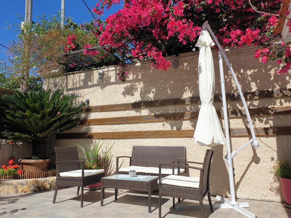 הוילה Aloe House Lakíthra מראה חיצוני תמונה