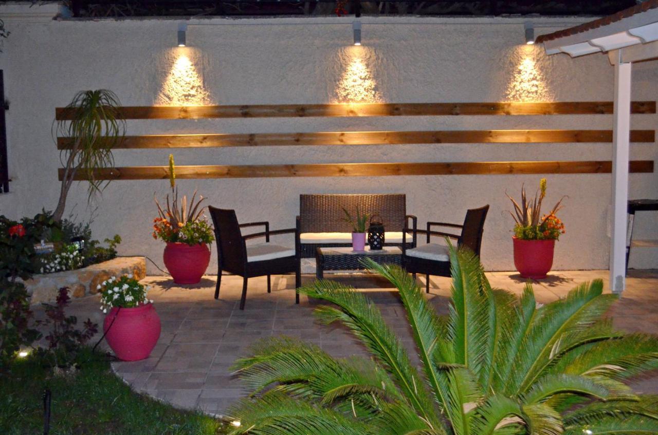 הוילה Aloe House Lakíthra מראה חיצוני תמונה
